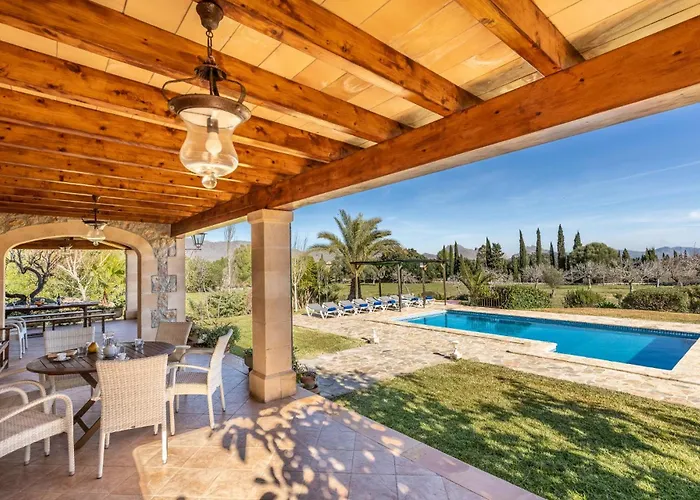 Villa Lolivar Canaves By Vintage Travel