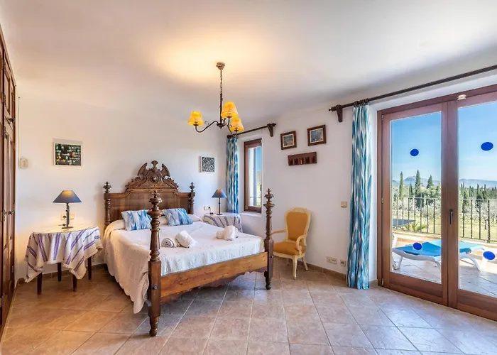 Lolivar Canaves By Vintage Travel Willa Pollensa